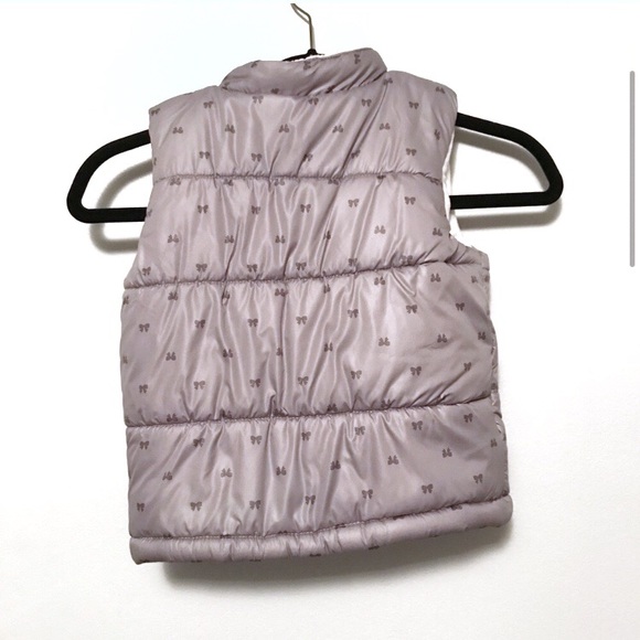 5/$20 sale! Carter’s puffer vest - Picture 2 of 4